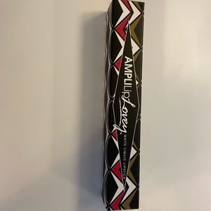 AMPLIlip Lovey Lipstick
